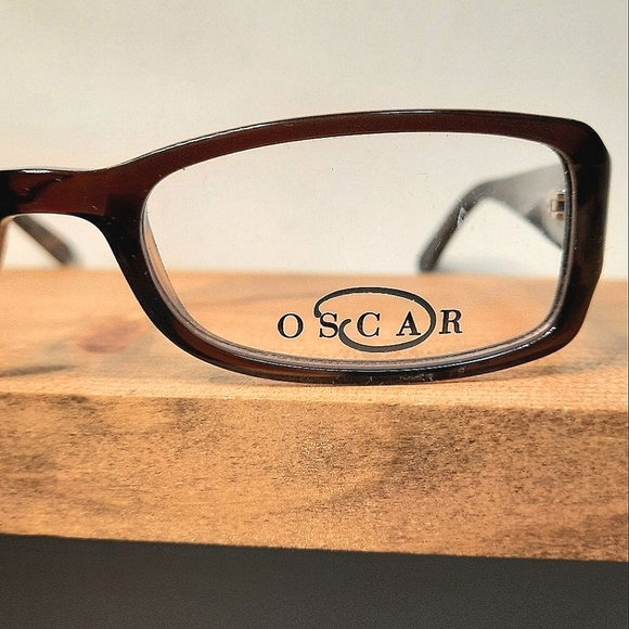 NEW Oscar De La Renta Eyeglass Frame, Rx'able, brown TRENDY 53 20 135 glasses - Picture 5 of 5